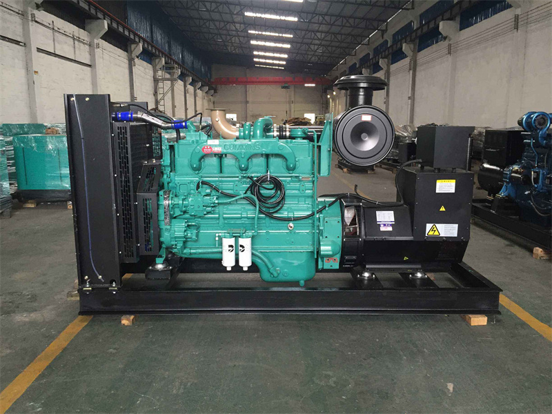 江城发电机出租租赁如何保证柴油发电机组的正常运行？