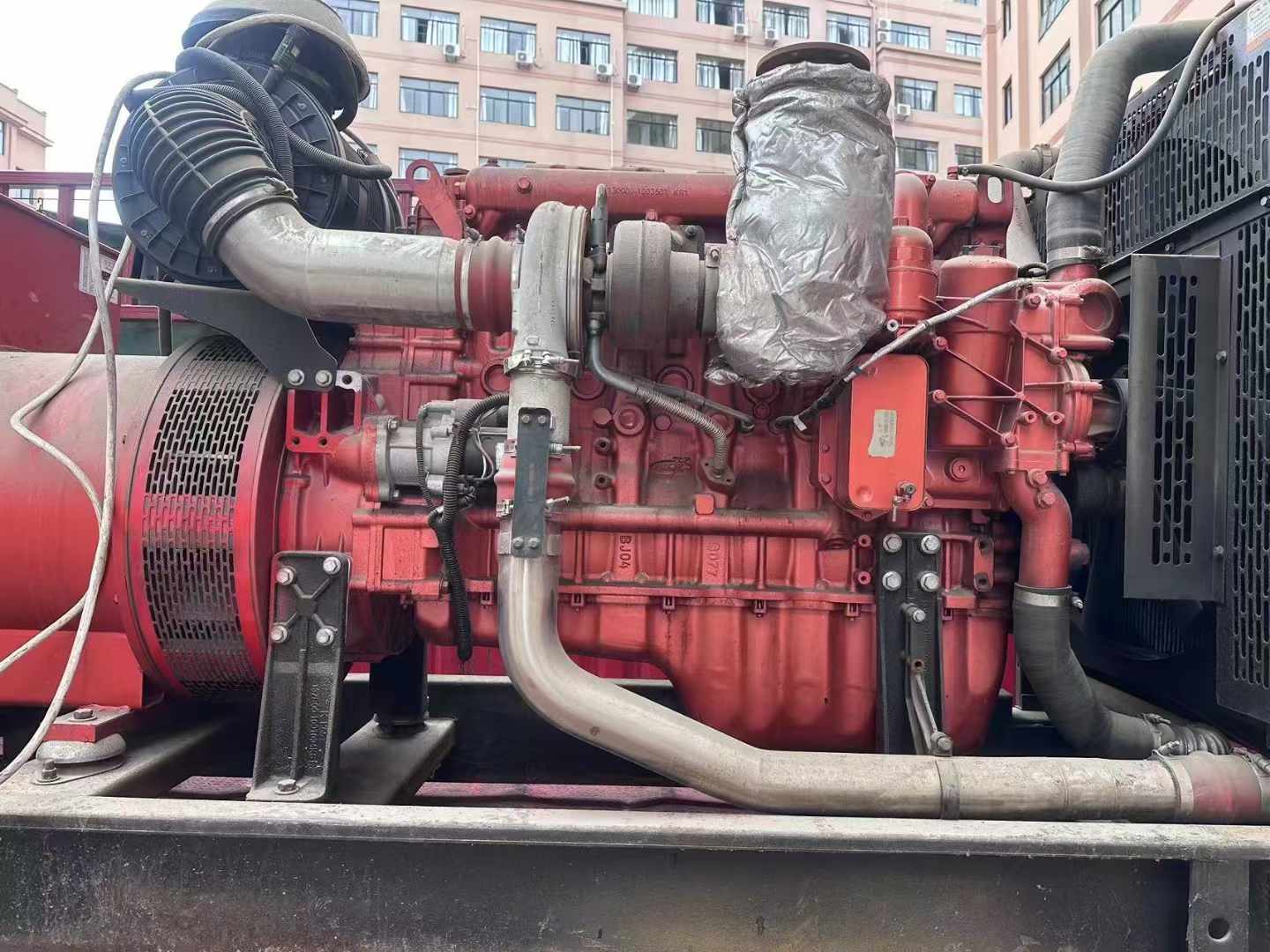 江城如何选择适合 600kW 柴油发电机组的过载保护器？